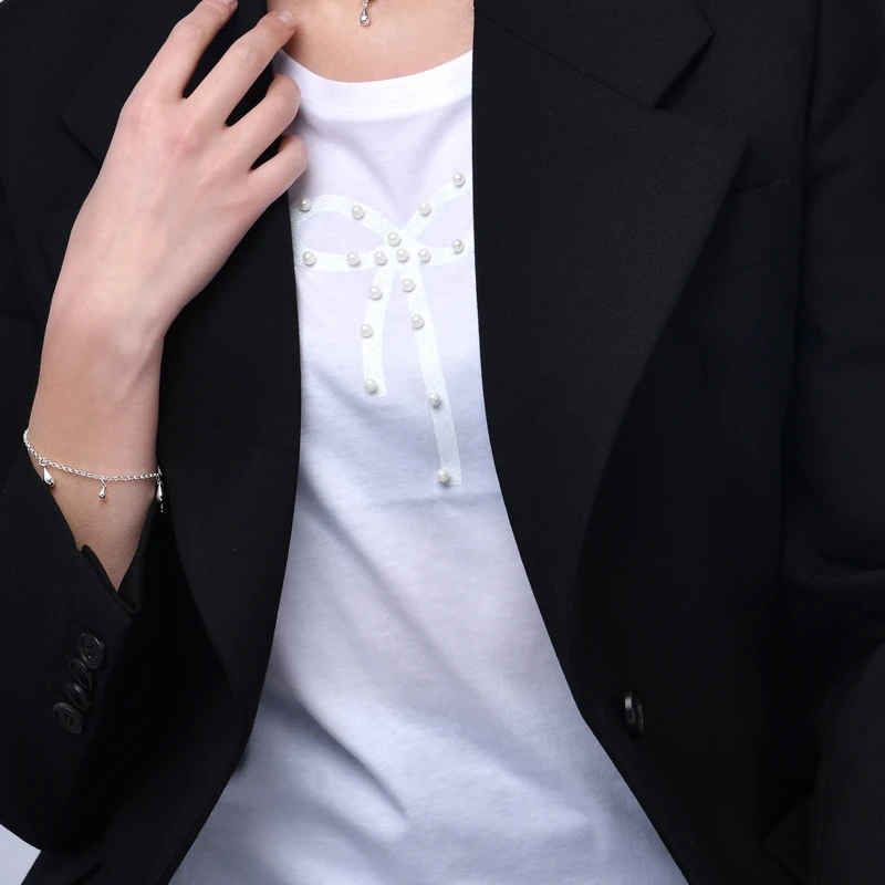 T-shirt  bianca 100% cotone organico con Fiocco e Perle